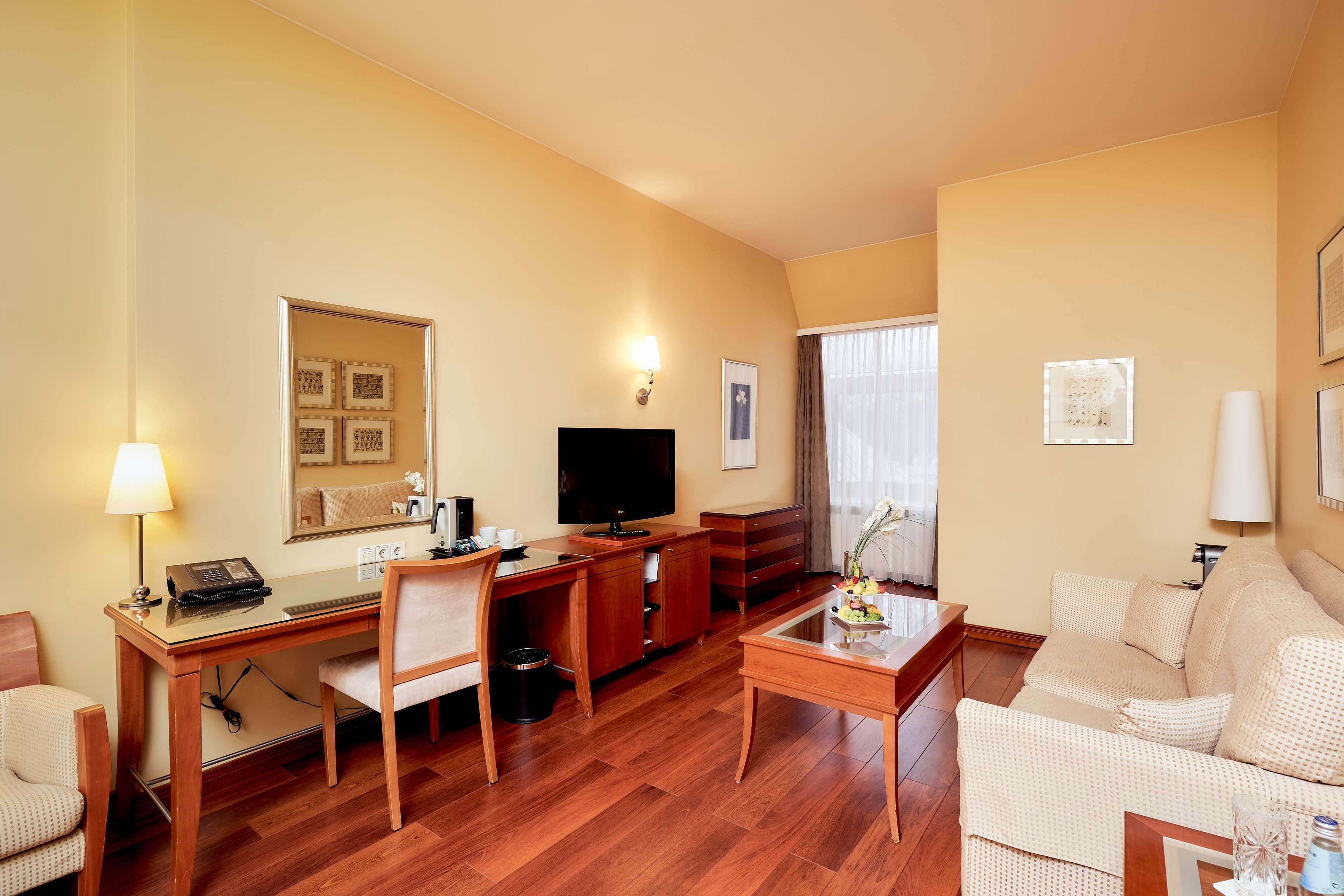 Radisson Blu Ridzene Hotel, Riga Ngoại thất bức ảnh