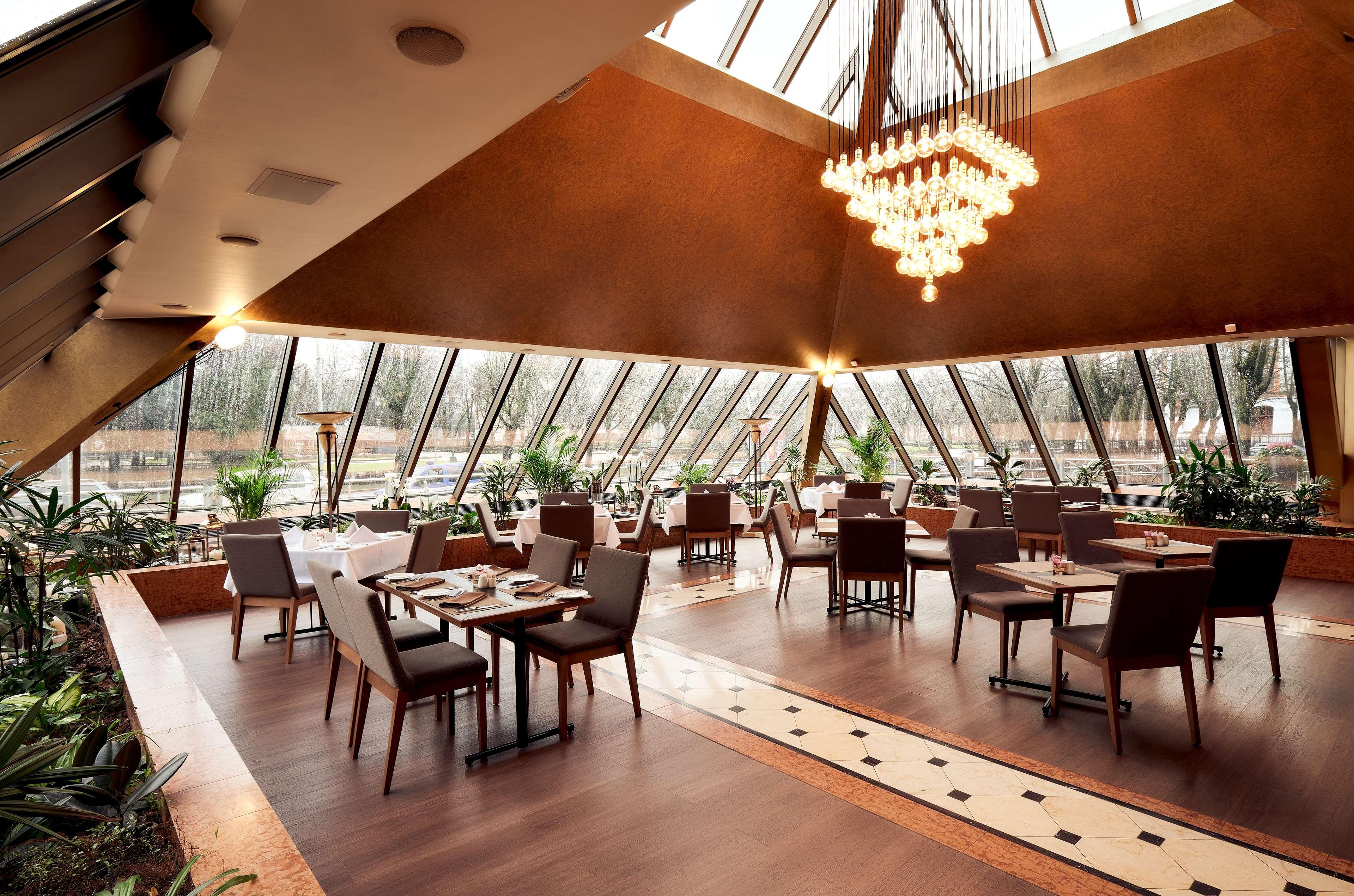 Radisson Blu Ridzene Hotel, Riga Ngoại thất bức ảnh