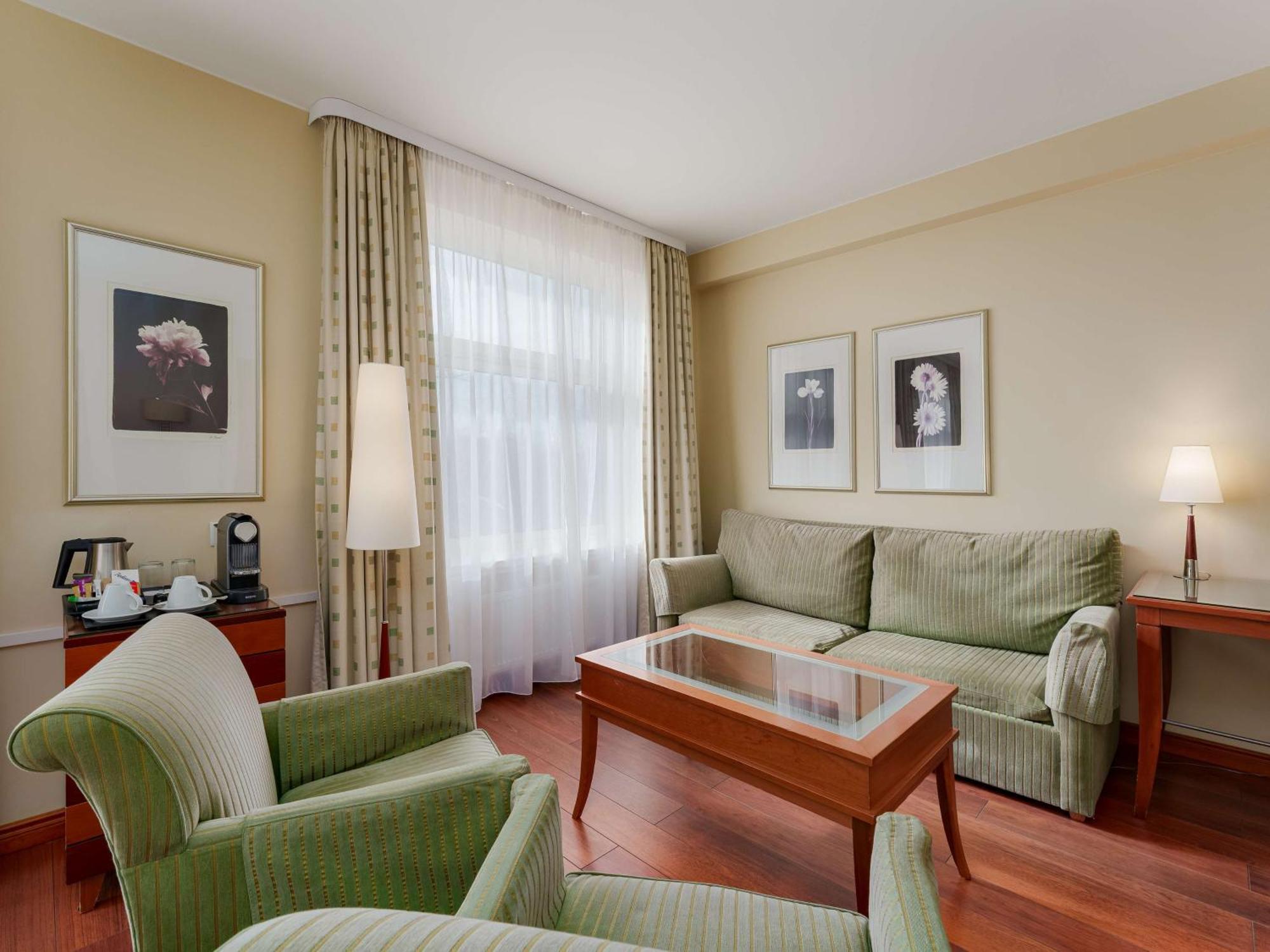 Radisson Blu Ridzene Hotel, Riga Ngoại thất bức ảnh