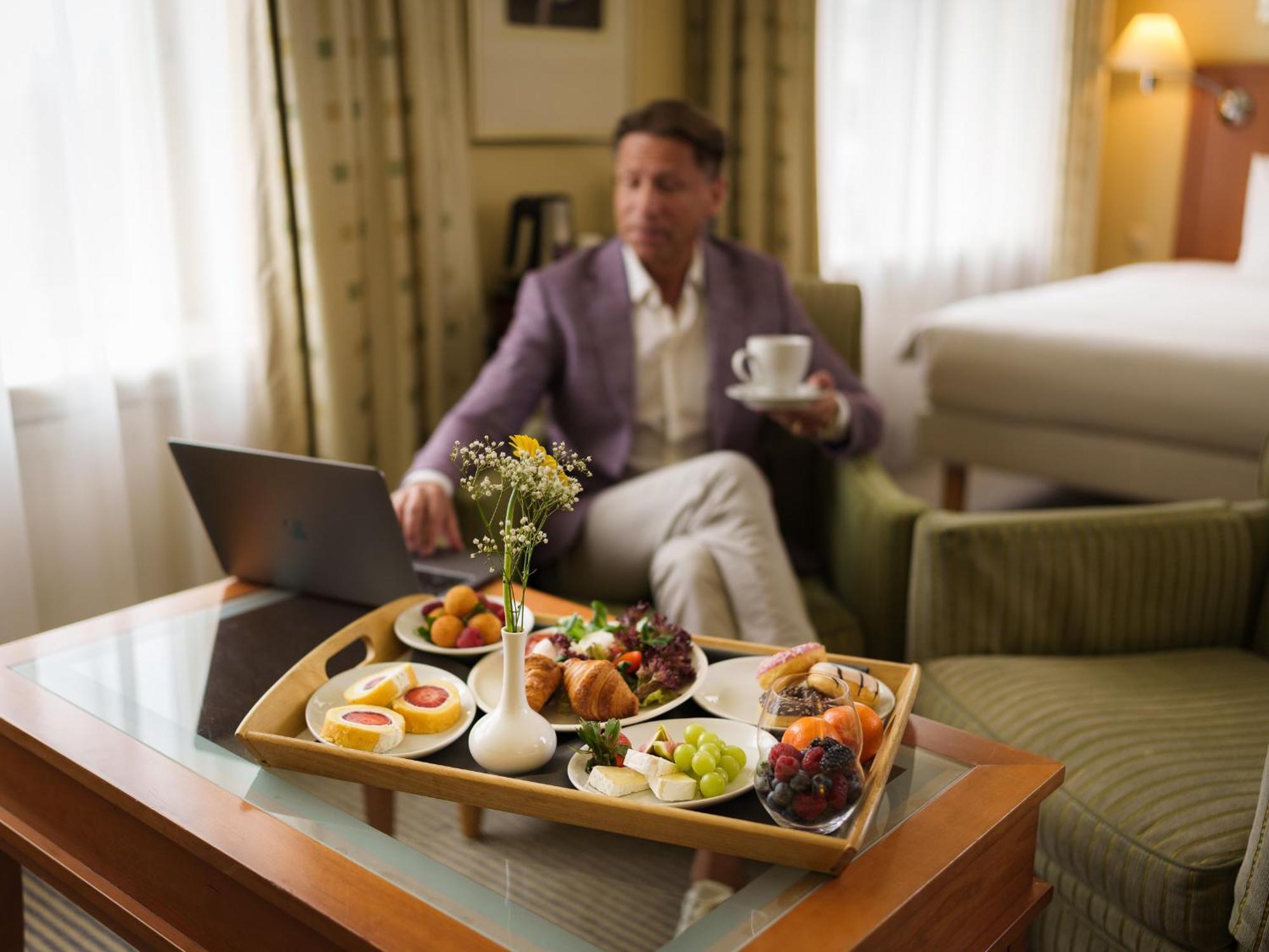 Radisson Blu Ridzene Hotel, Riga Ngoại thất bức ảnh